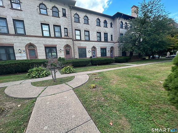 2nd image of 75B Imlay Street #75B