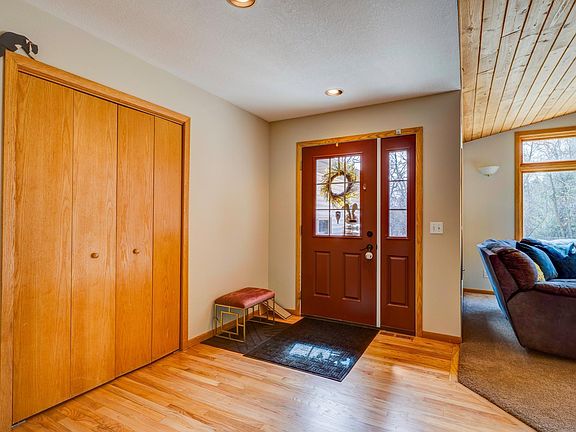 4th image of 607 Maple Ridge Ct NW