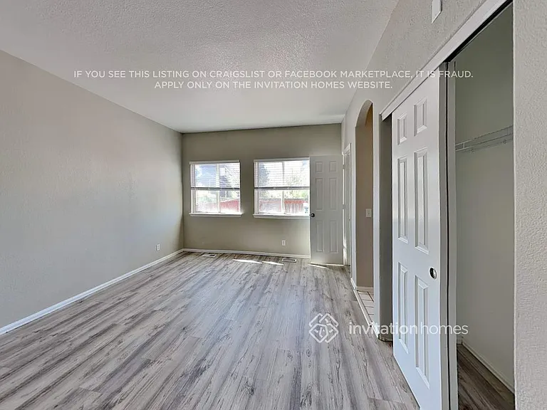 9678 Lansing Cir — Photo 11