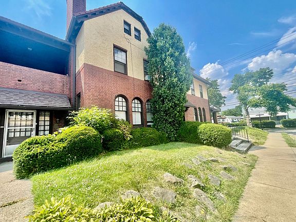 2nd image of 1939 Crafton Blvd #7535A758D