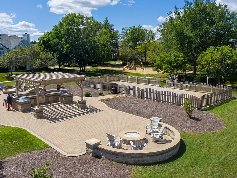 Arbors of Brookdale — Photo 15