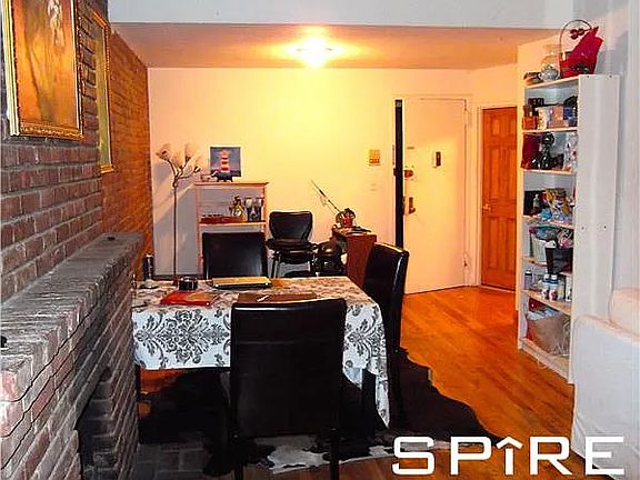 2nd image of 110 W 74th St APT 1B
