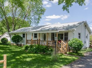 3631 Andrews Rd, Buchanan, MI 49107