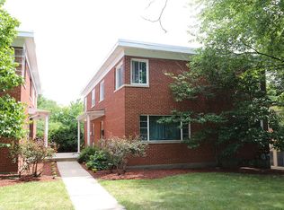 2539 Crawford Ave, Evanston, IL 60201