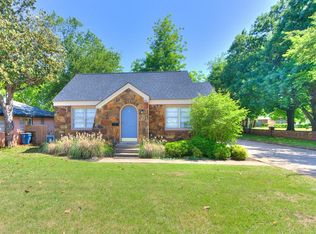 130 E 8th St, Edmond, OK 73034