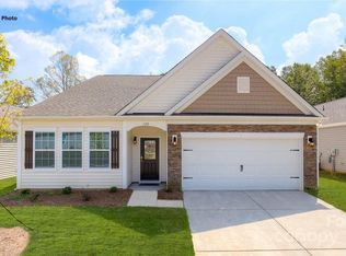 5523 Pamplona Way, Charlotte, NC 28214