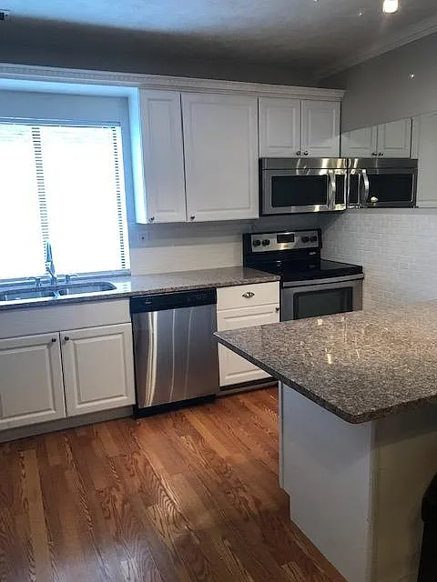 80 Weirton Street — Photo 4