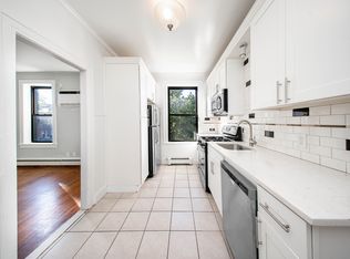 21-81 24th St UNIT 2B, Astoria, NY 11105