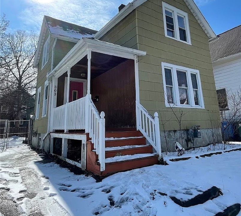 1st image of 303 Benton St