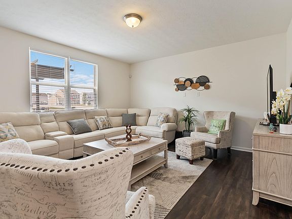 2nd image of 5049 Tealwood Dr