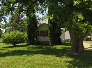 321 Renker Rd, Lansing, MI 48917