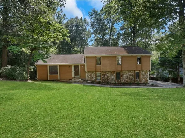 1419 Churchill Way, Marietta, GA 30062