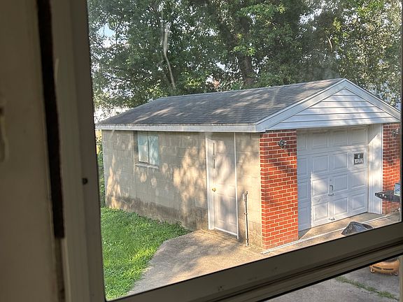 5th image of 1923 Wessel Ave #1925