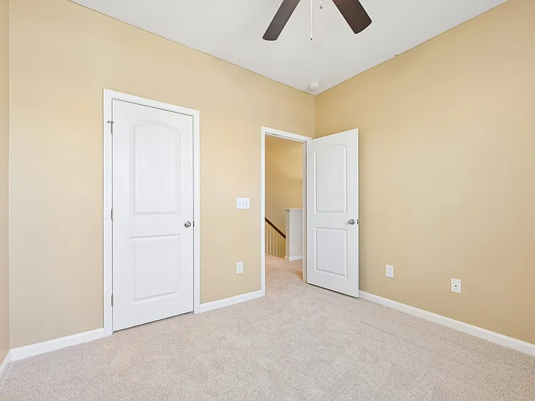 7213 Ladbrooke St — Photo 12