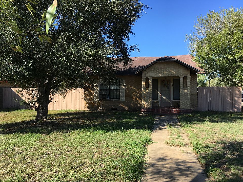 1st image of 805 S Texas St