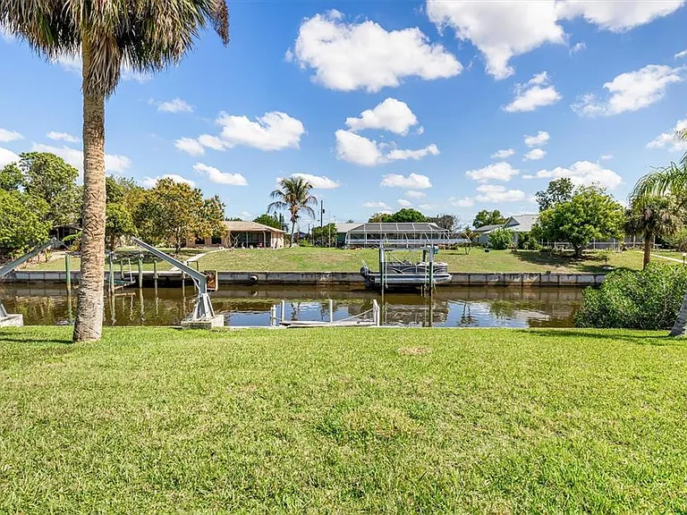 2220 Broad Ranch Dr — Photo 19