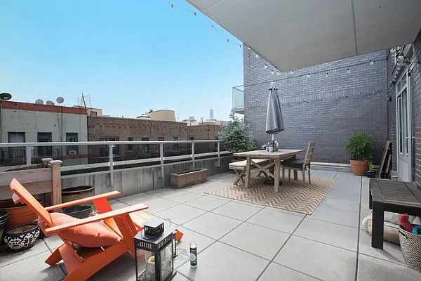 Rented by REAL New York | media 22