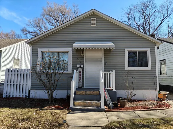 293 Calhoun St, Gary, IN 46406