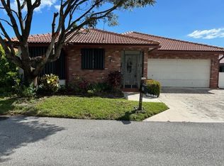382 NW 42nd St, Boca Raton, FL 33431