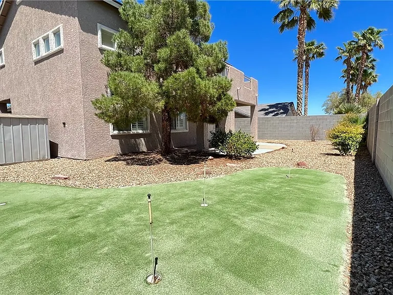 10645 Brianhurst Ave — Photo 33
