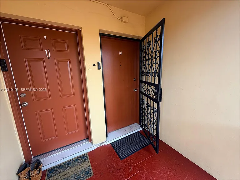 47 NW 47th Ave #10 — Photo 6