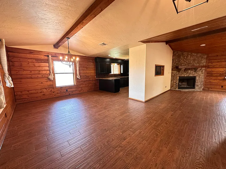 181 NW County Rd #2080 — Photo 12