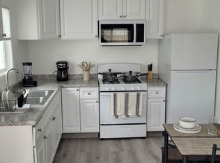 214 W Kildare St #2, Lancaster, CA 93534