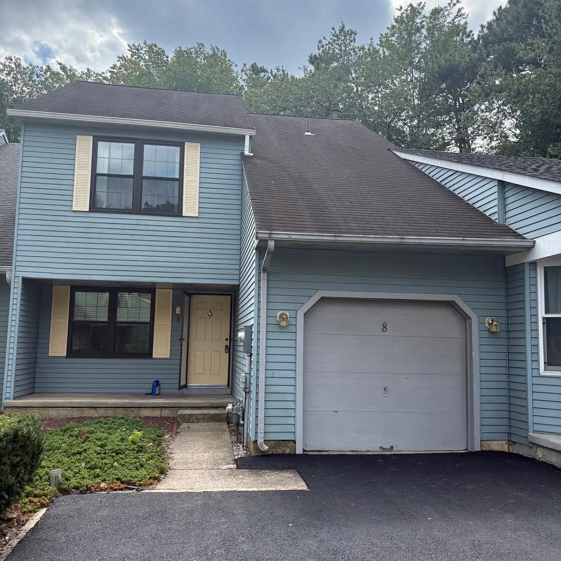 3 bed, 2.5 bath, 1476 sqft, $2,800 — Photo 1