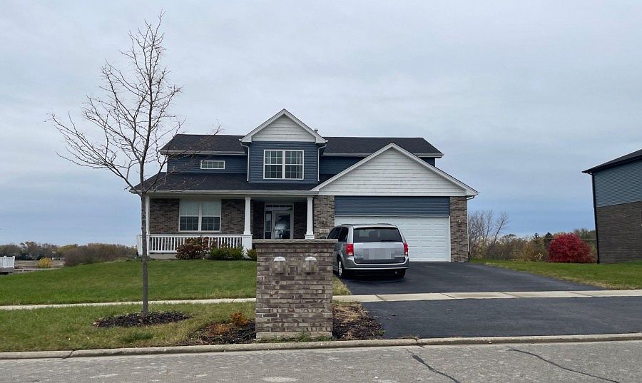 1st image of 2242 Alta Vista Dr