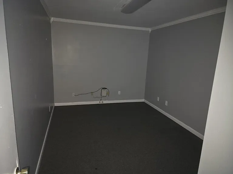 1218 E Harding Ave — Photo 5