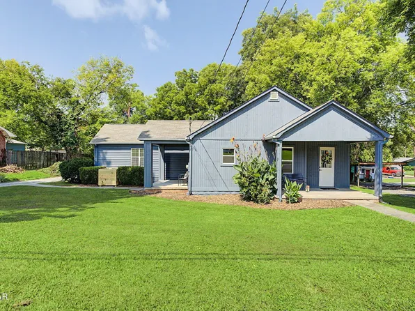 528 College St N, Madisonville, TN 37354