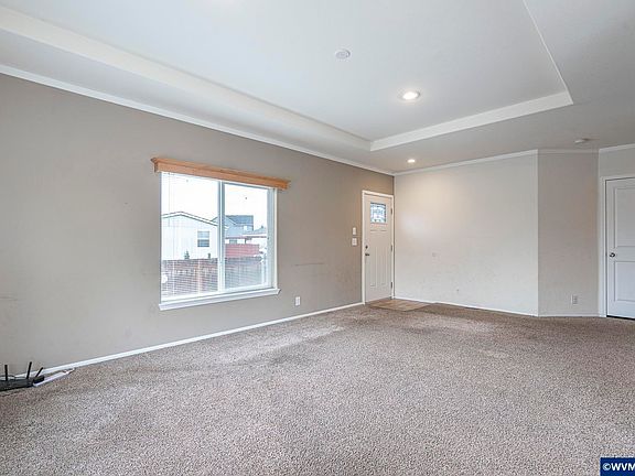 4th image of 151 Edwards Rd S #147