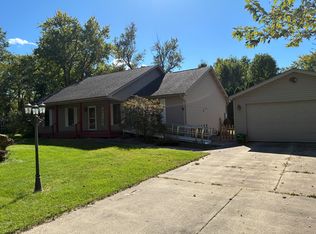 2201 W Morgan Ave, Chesterton, IN 46304