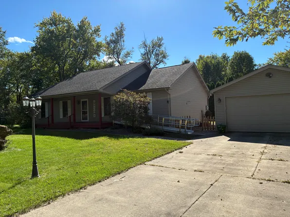2201 W Morgan Ave, Chesterton, IN 46304