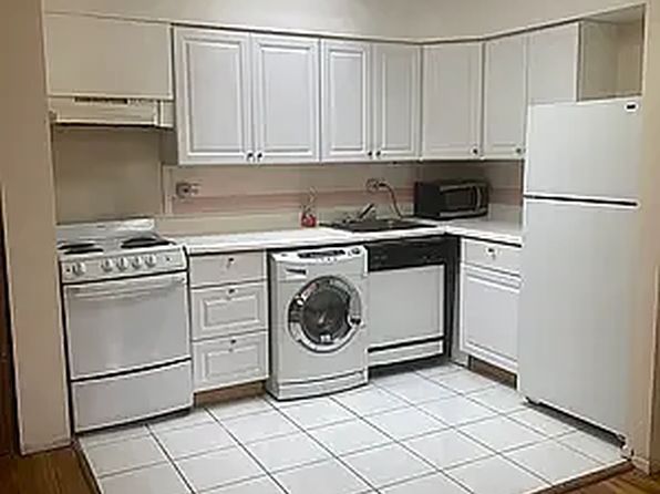 64-54 Booth St #4D