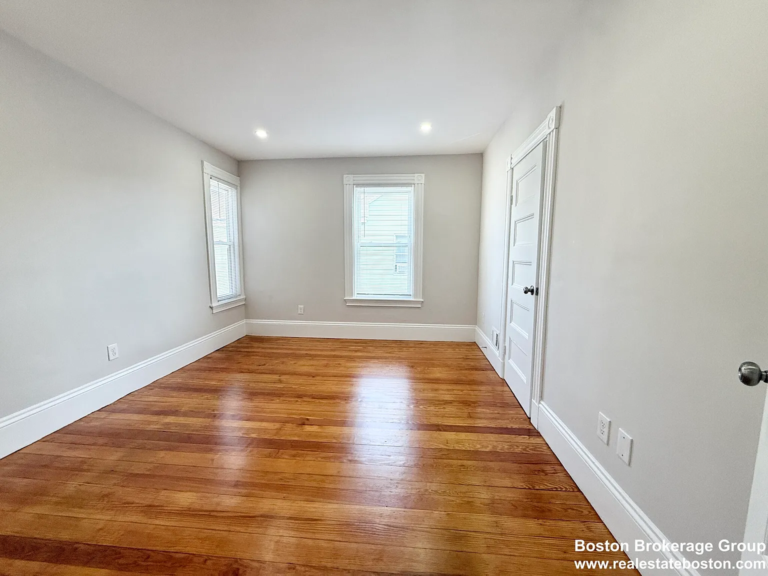4 bed, 1.5 bath, $2,800 — Photo 4