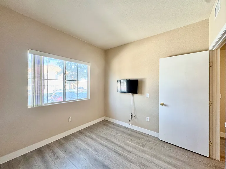 9303 Gilcrease Ave #1181 — Photo 26