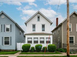 2807 Elm St, Dubuque, IA 52001