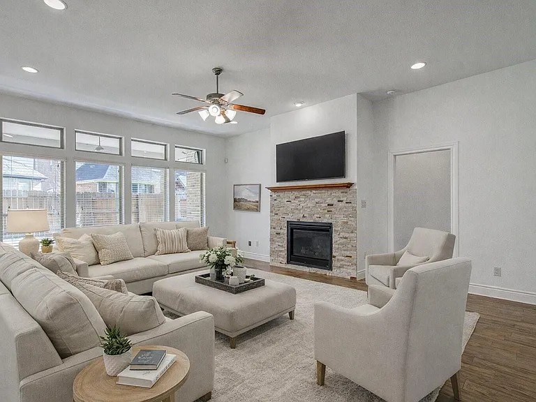 6614 Rising Hills Ln — Photo 10