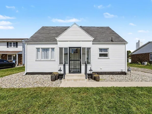 610 W 15th St, Mishawaka, IN 46544