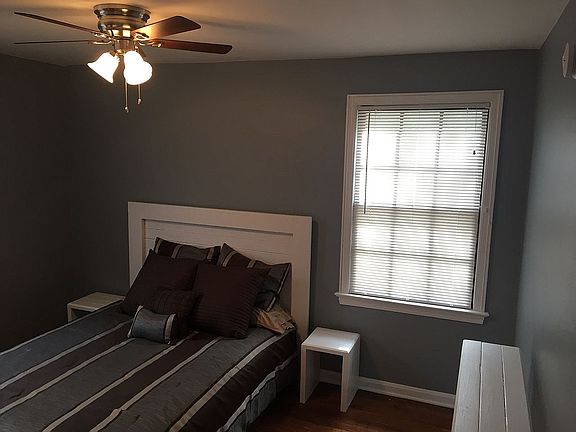 2nd image of 2966 Remington St