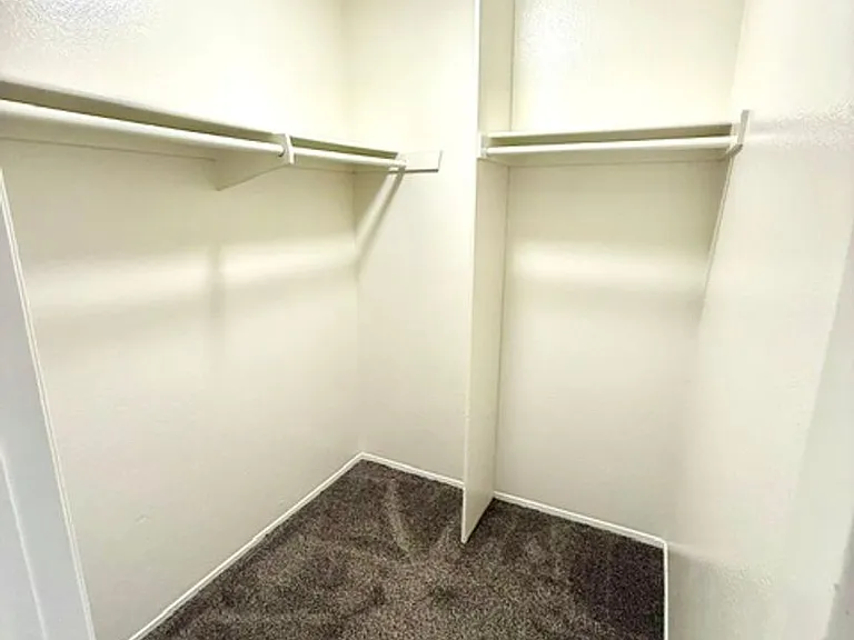 Palm Villas Apartments — Photo 34