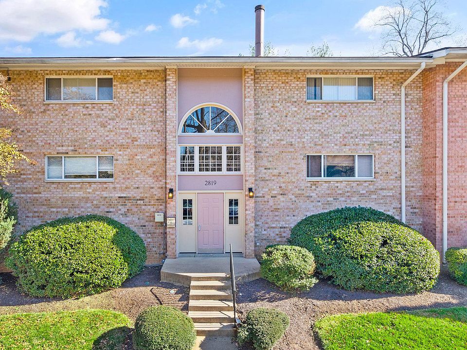 1st image of 2819 Kalmia Lee Ct APT 302