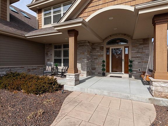 3rd image of 739 Stepping Stone WAY