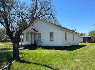 718 S Pine St, Rector, AR 72461