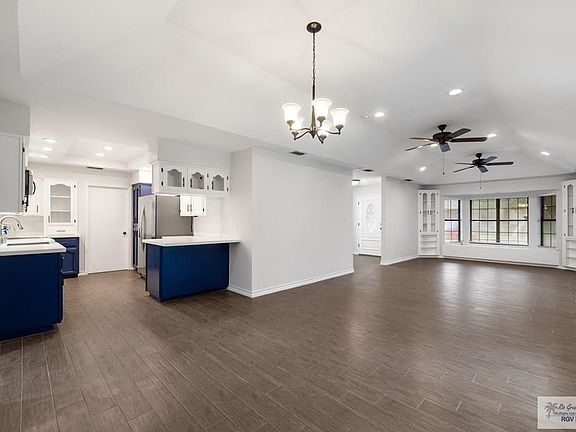 5th image of 2119 Shadowbrook Cir