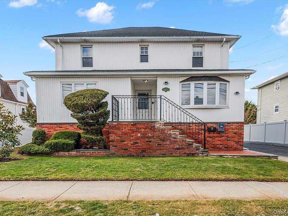 1st image of 523 Bayview Avenue