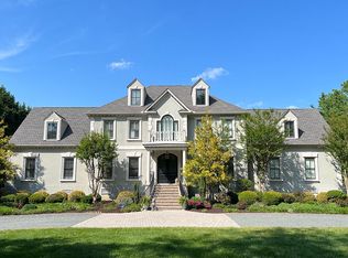 9710 River Rd, Henrico, VA 23238