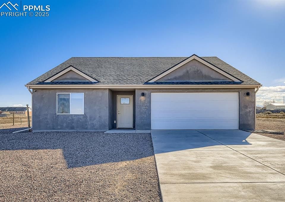 1st image of 1106 E Muskrat Ln
