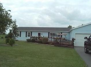 18761 Hall Rd, Williamsport, OH 43164